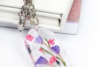 DIY Resin Keychains: Easy Steps for Stunning Accessories