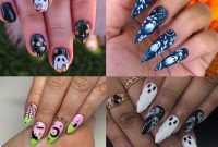 21 Hauntingly Adorable Halloween Nail Designs