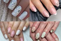 Snow-Kissed Short Nails: White Christmas Design Ideas