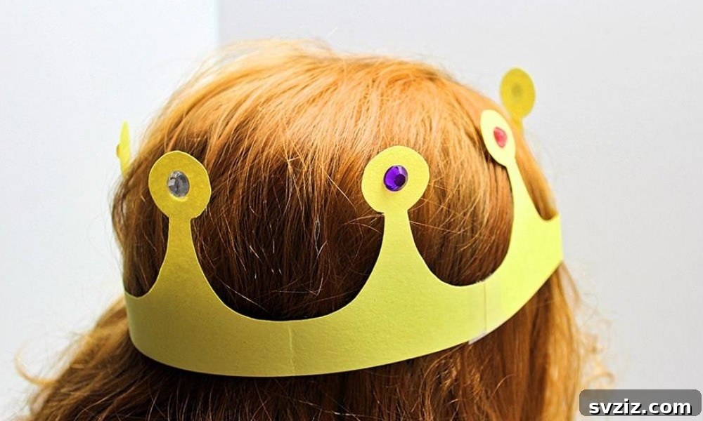 36 Creative Construction Paper Projects 21 Paper Crown