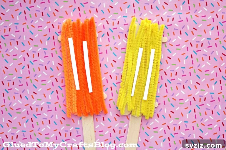27 Creative Pipe Cleaner Crafts 22 Colorful pipe cleaner popsicles attached to popsicle sticks, a fun summer-themed craft.