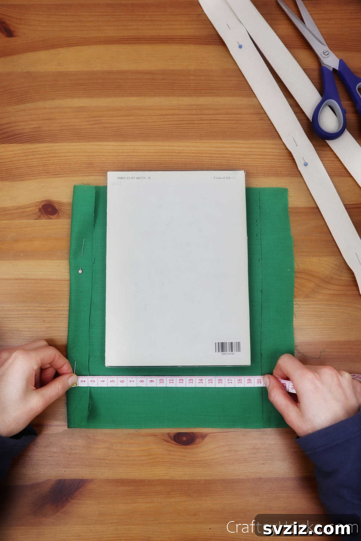 Measuring green fabric for pocket dimensions