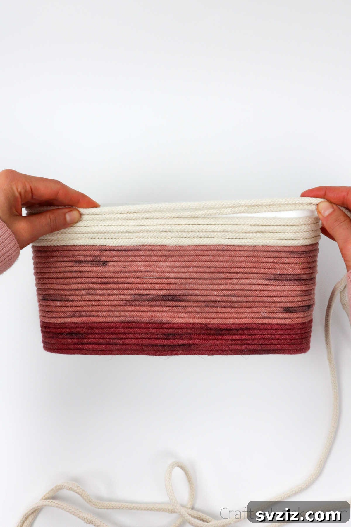 Stylish DIY Rope Basket 22 Wrapping the Last Row of Rope to Complete the Basket