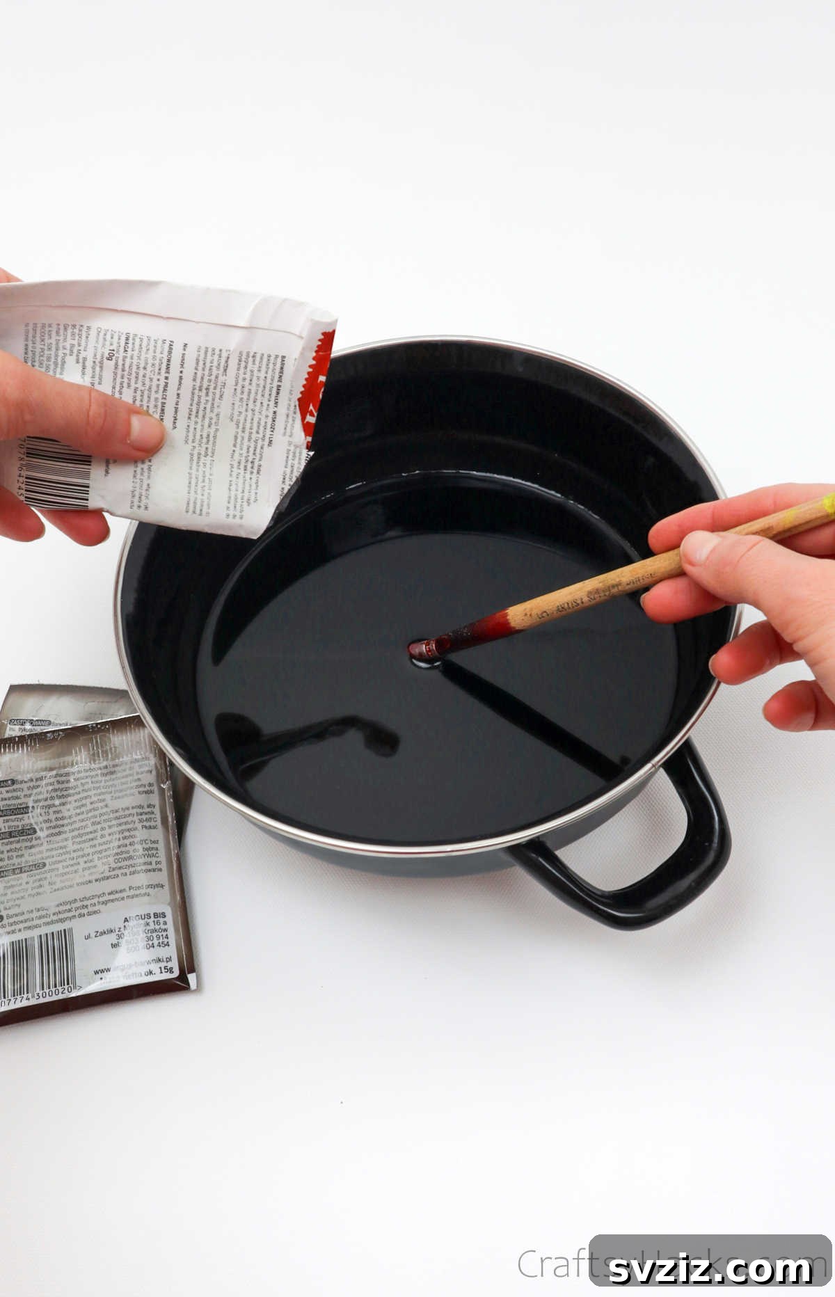 Stylish DIY Rope Basket 7 Adding Fabric Dye to Water for Custom Rope Colors
