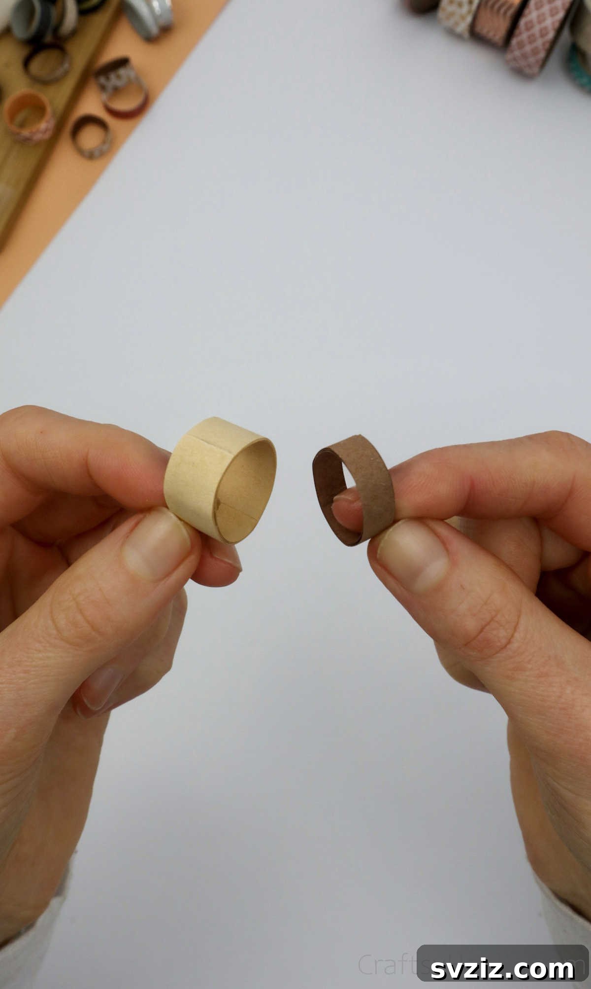 Craft Your Own Paper Ring 16 holding two sizes of rings