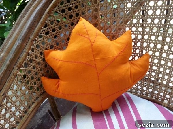 Fall Leaf Pillow