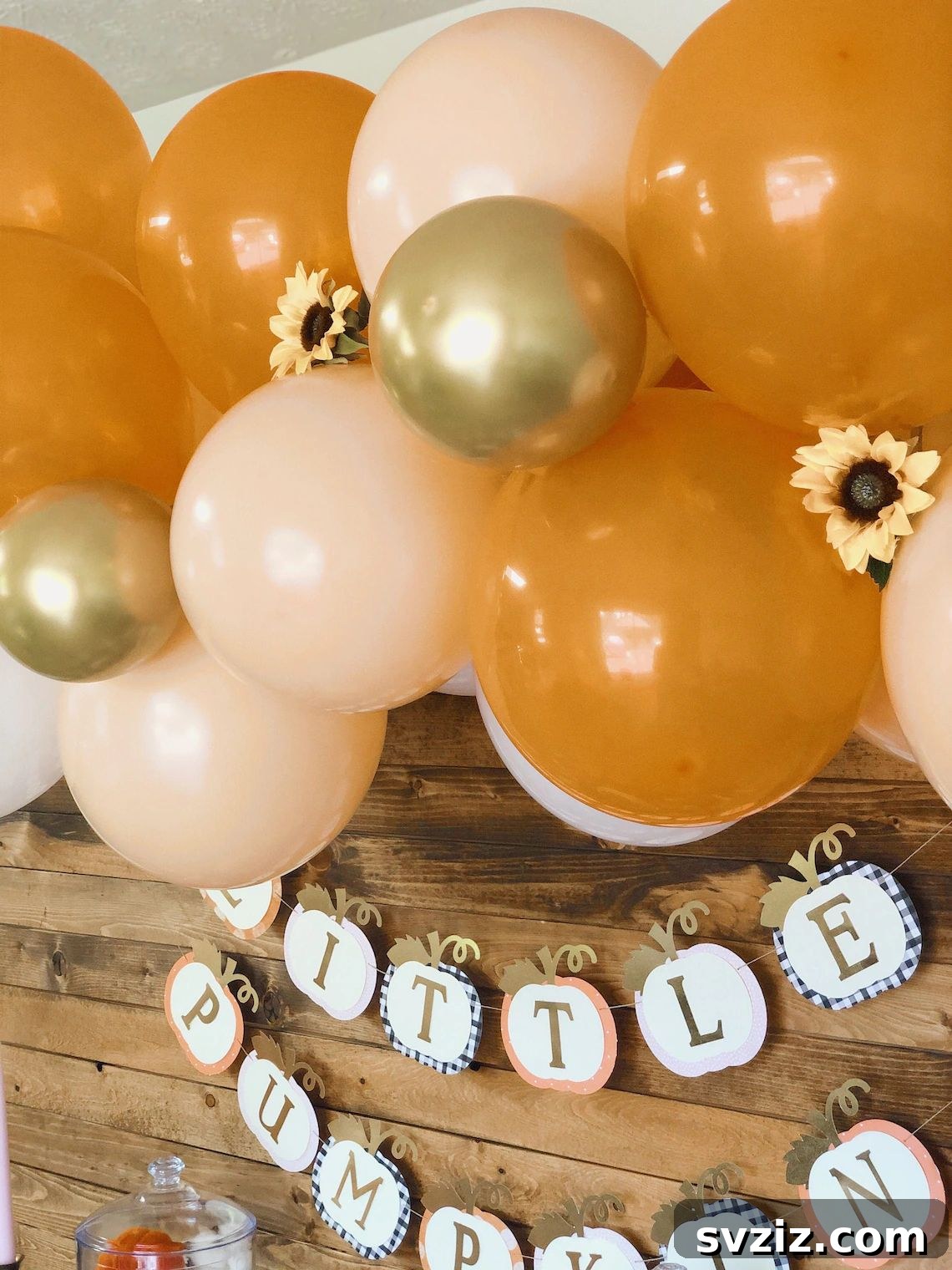 Harvesting Joy: 27 Fall Baby Shower Concepts 24 Fall Pumpkin Balloon Garland
