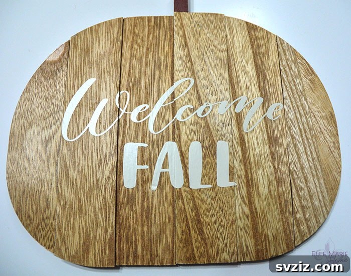 Welcome Fall Wood Pumpkin Sign