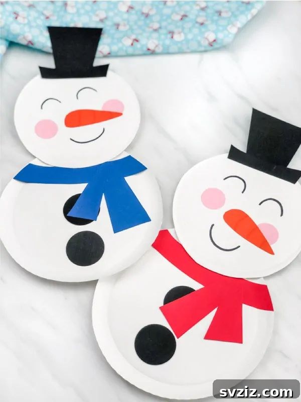 Easy paper plate snowman craft for kids.