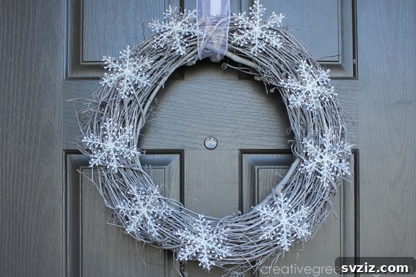 Cozy Winter Creations: 27 Craft Ideas for Grown-Ups 13 Snowy Winter Wreath