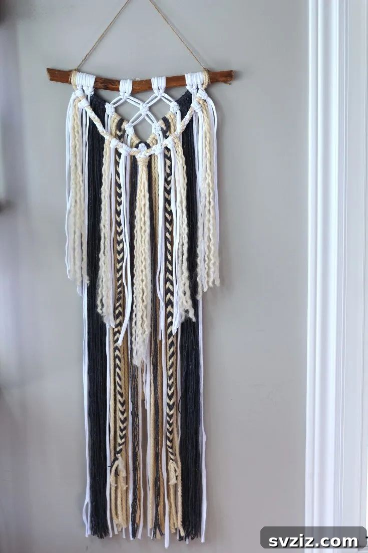 15-Minute DIY Macrame Wall Hanging