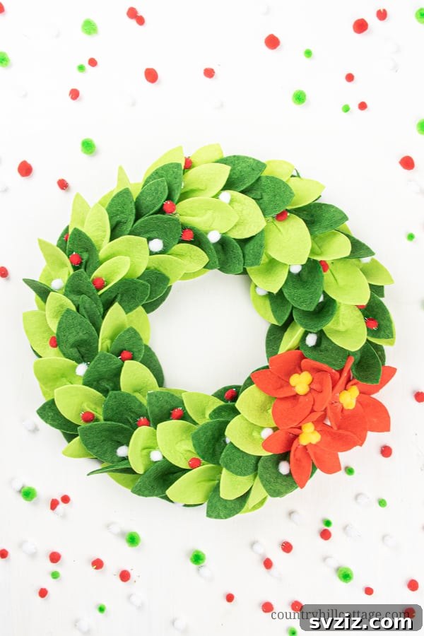 Dazzling Christmas Decor Ideas to Transform Your Home 19 DIY Christmas Felt Wreath Craft