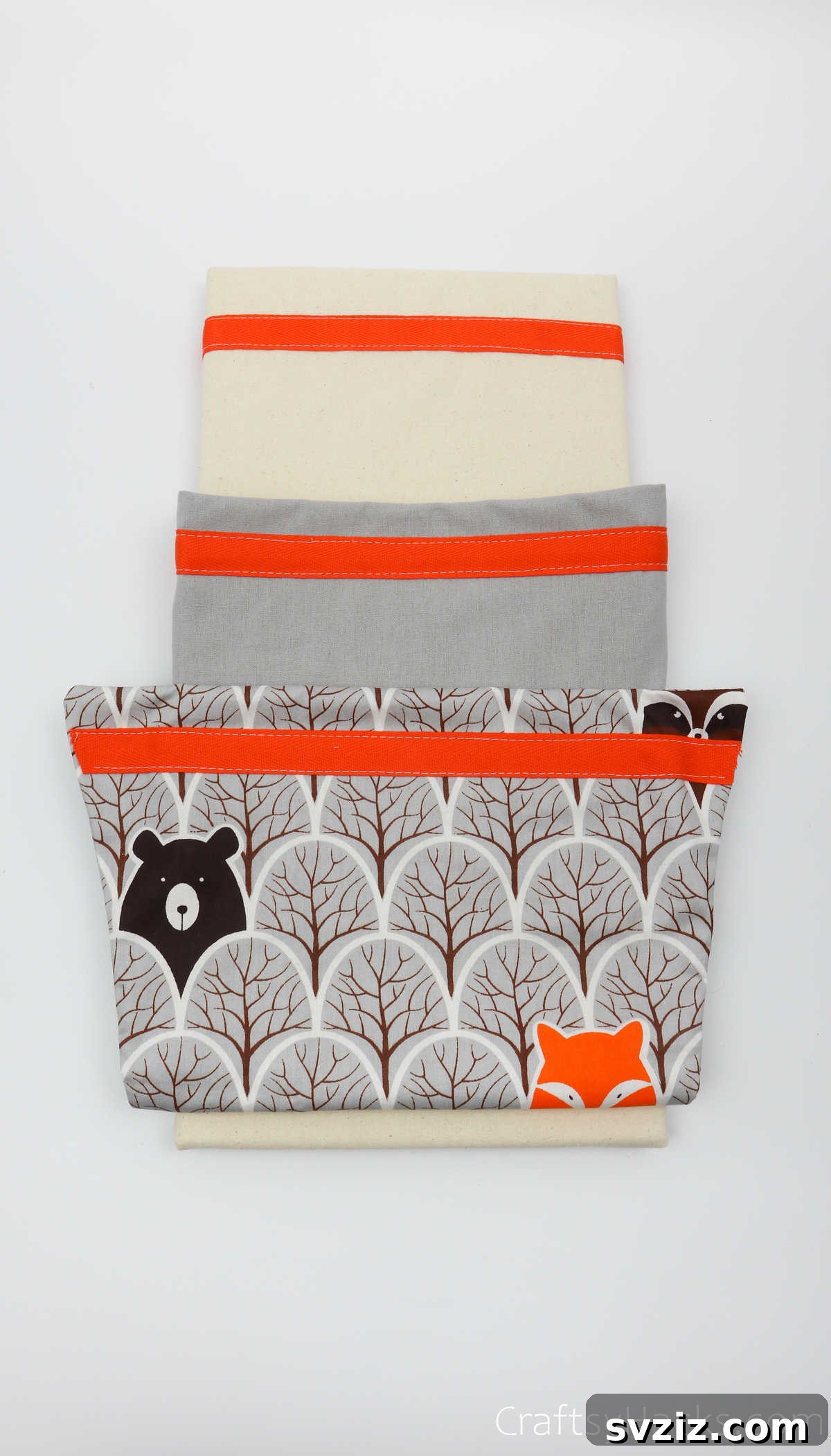Design Your Own Mail Sorting Solution 35 Positioning the front pocket on the mail organizer