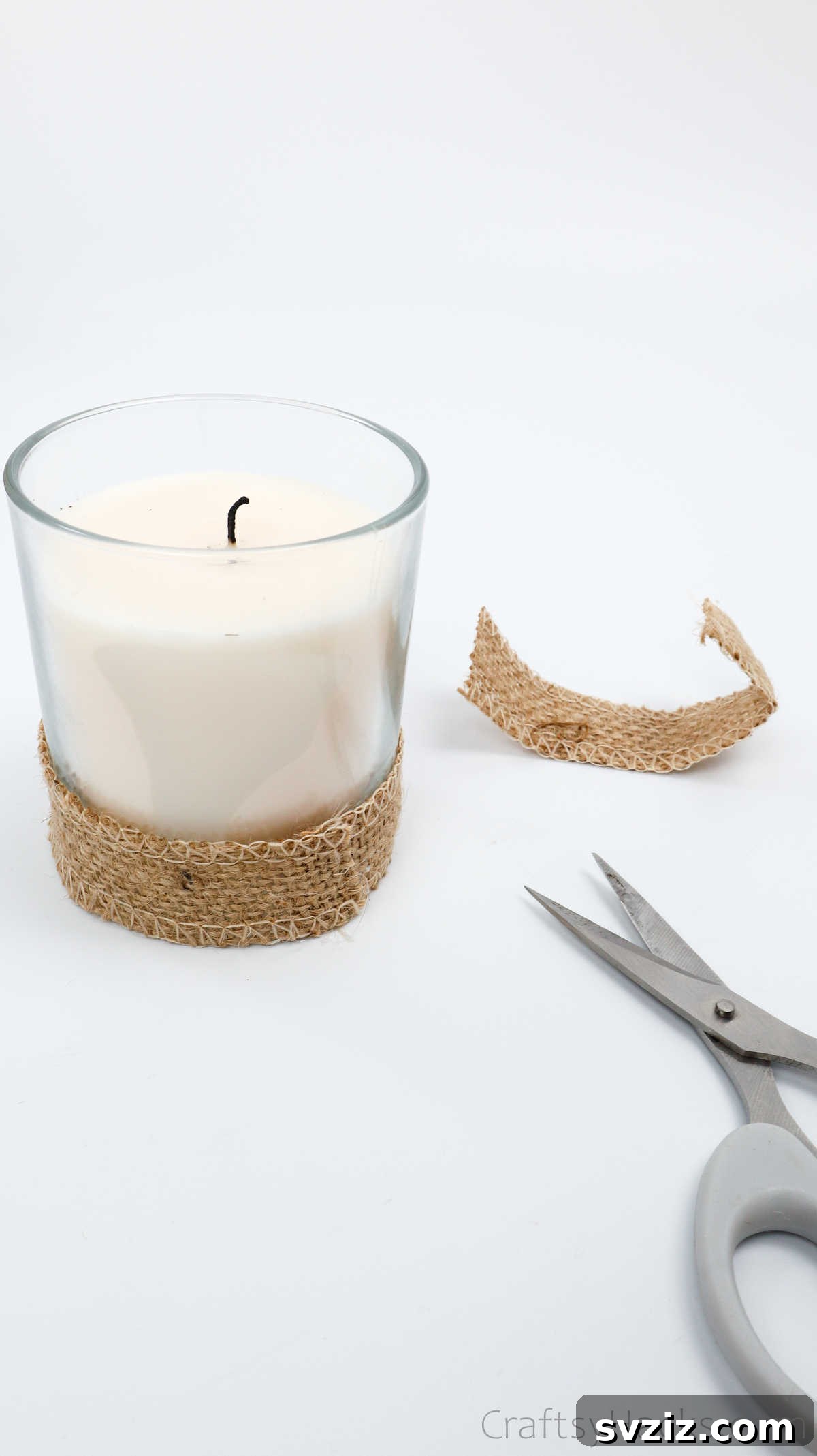 Jar Candle Wrapped with Jute Ribbon for Centerpiece