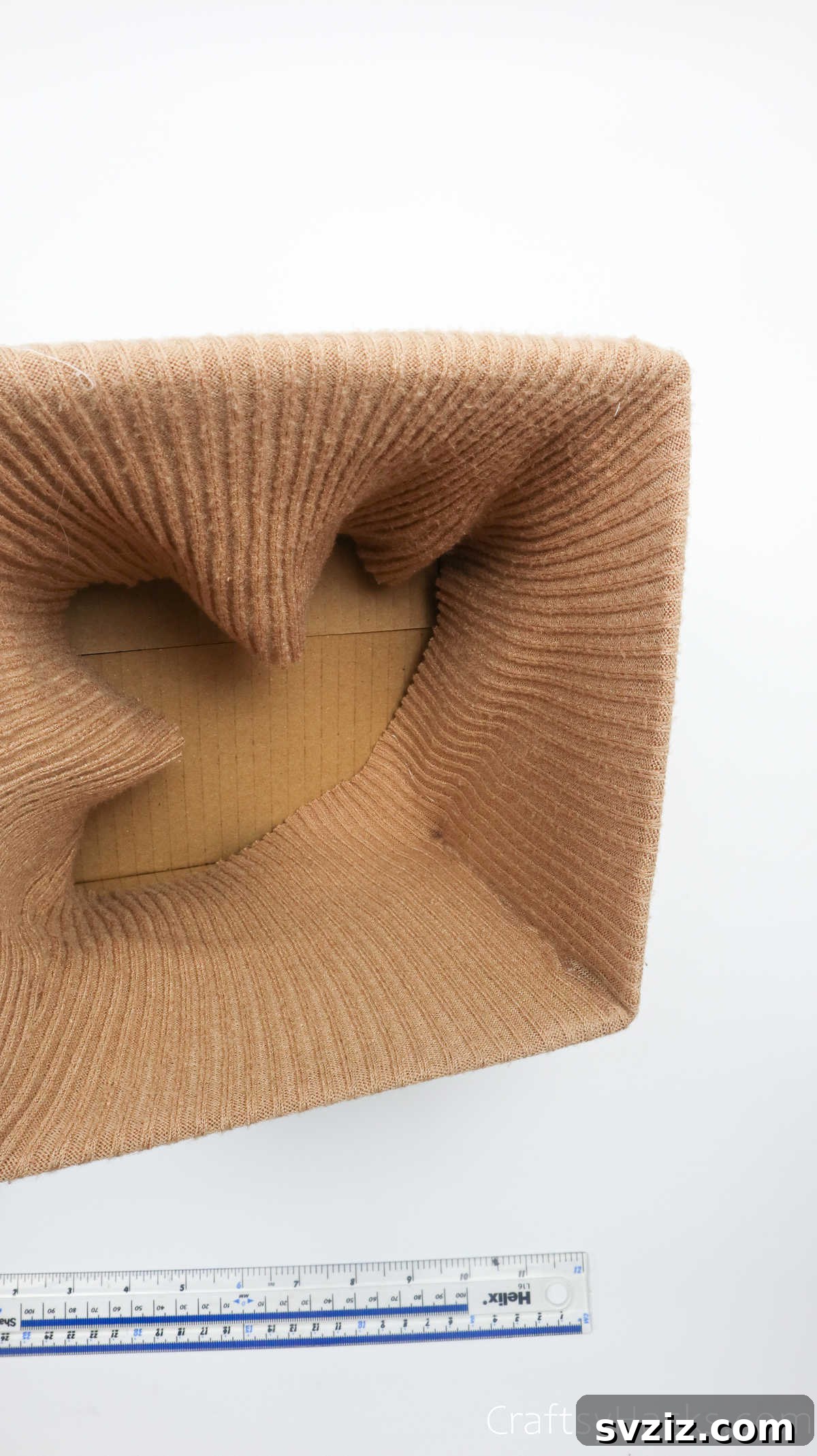 Close-up of a neatly creased inner corner of the box