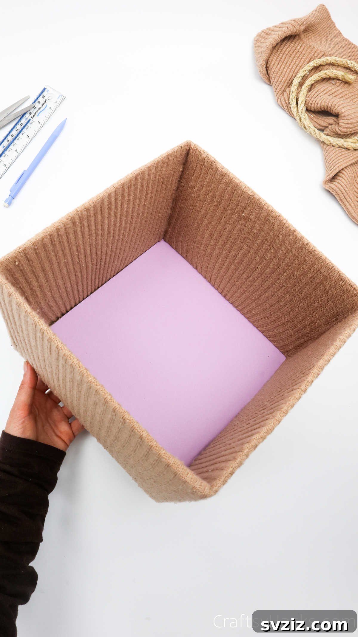 A completed storage box with a neat inner bottom