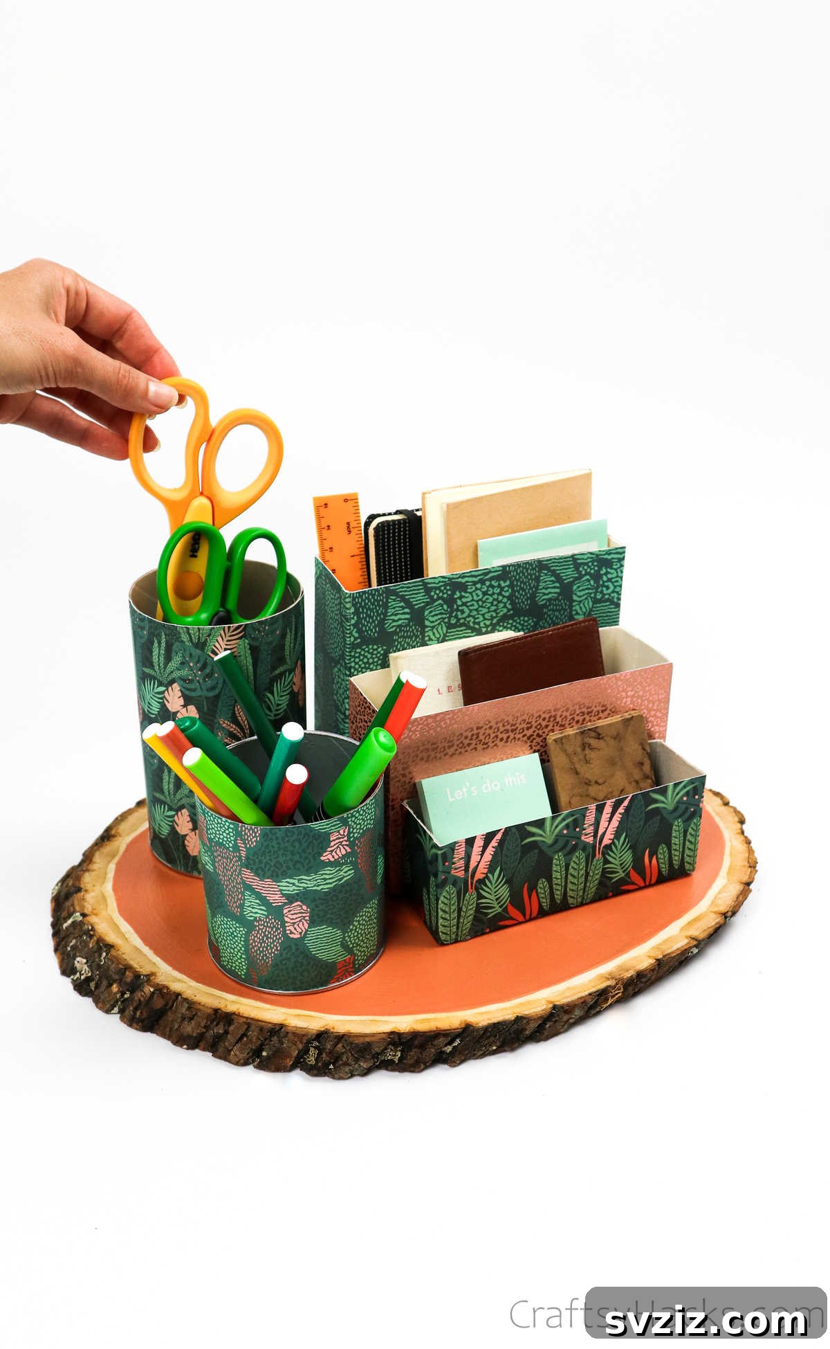 Eco-Chic Desk Organizer from Kitchen Recyclables 46 organized supplies in completed desk organizer