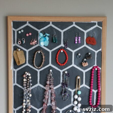 Handmade Jewelry Holder from Dollar Store cork board