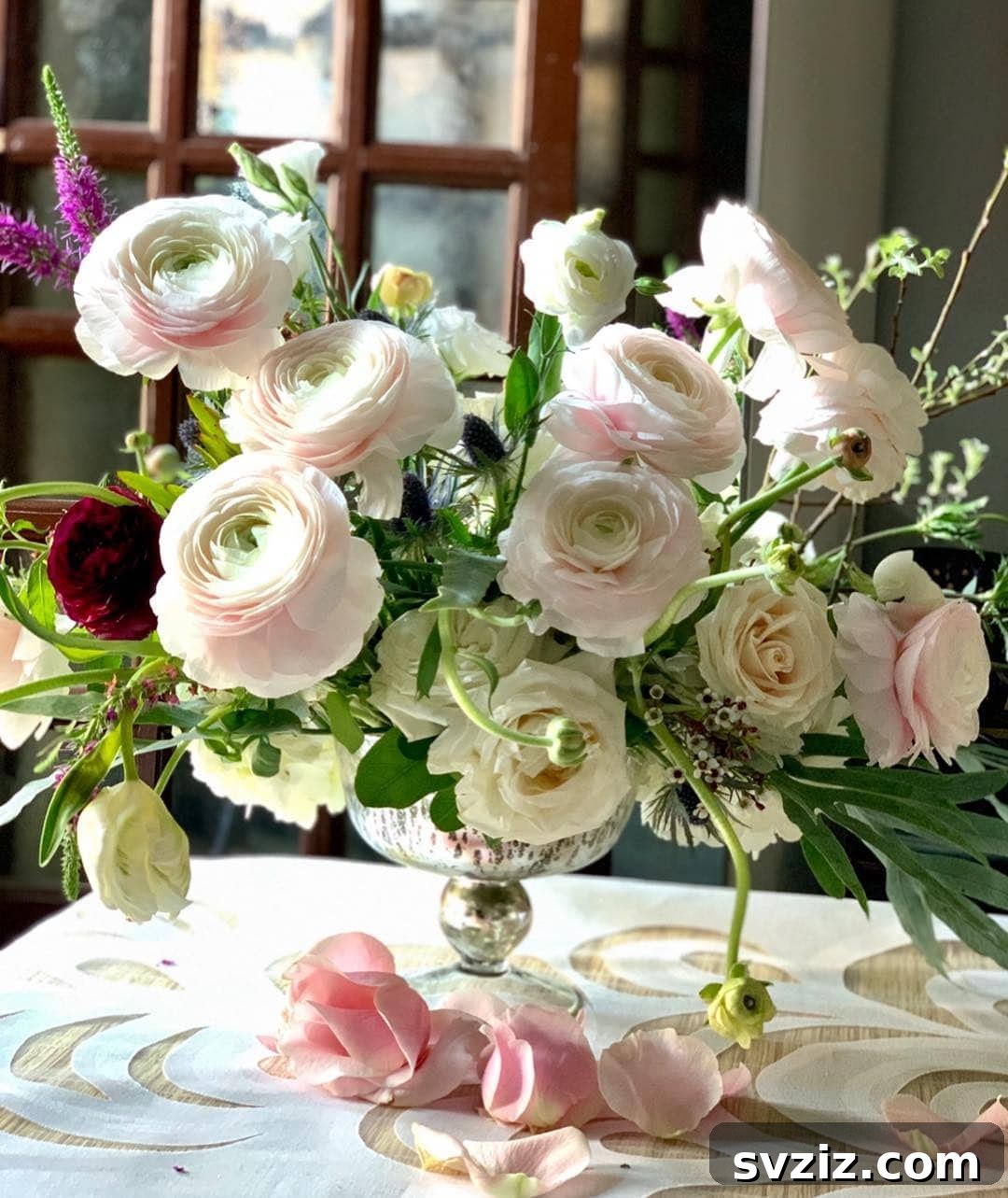 25 Gorgeous Wedding Centerpiece Inspirations 4 Charming Floral Rose Centerpiece in an Antique Planter