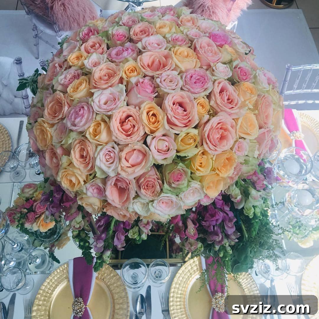 25 Gorgeous Wedding Centerpiece Inspirations 9 Lush Flower Bouquet Centerpiece