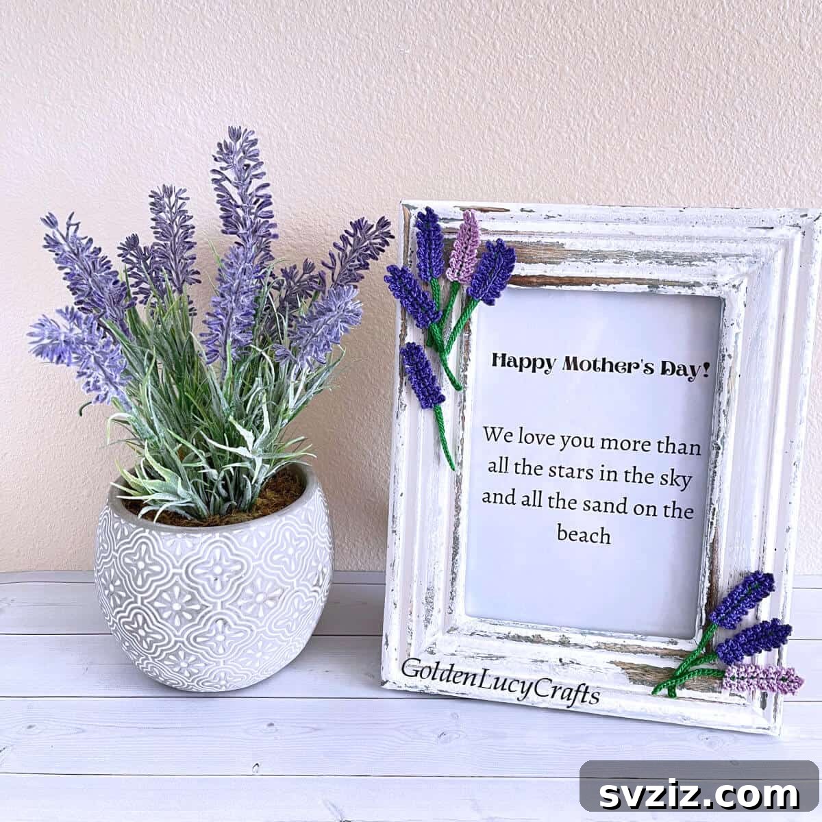 DIY Crochet Picture Frame for Mom