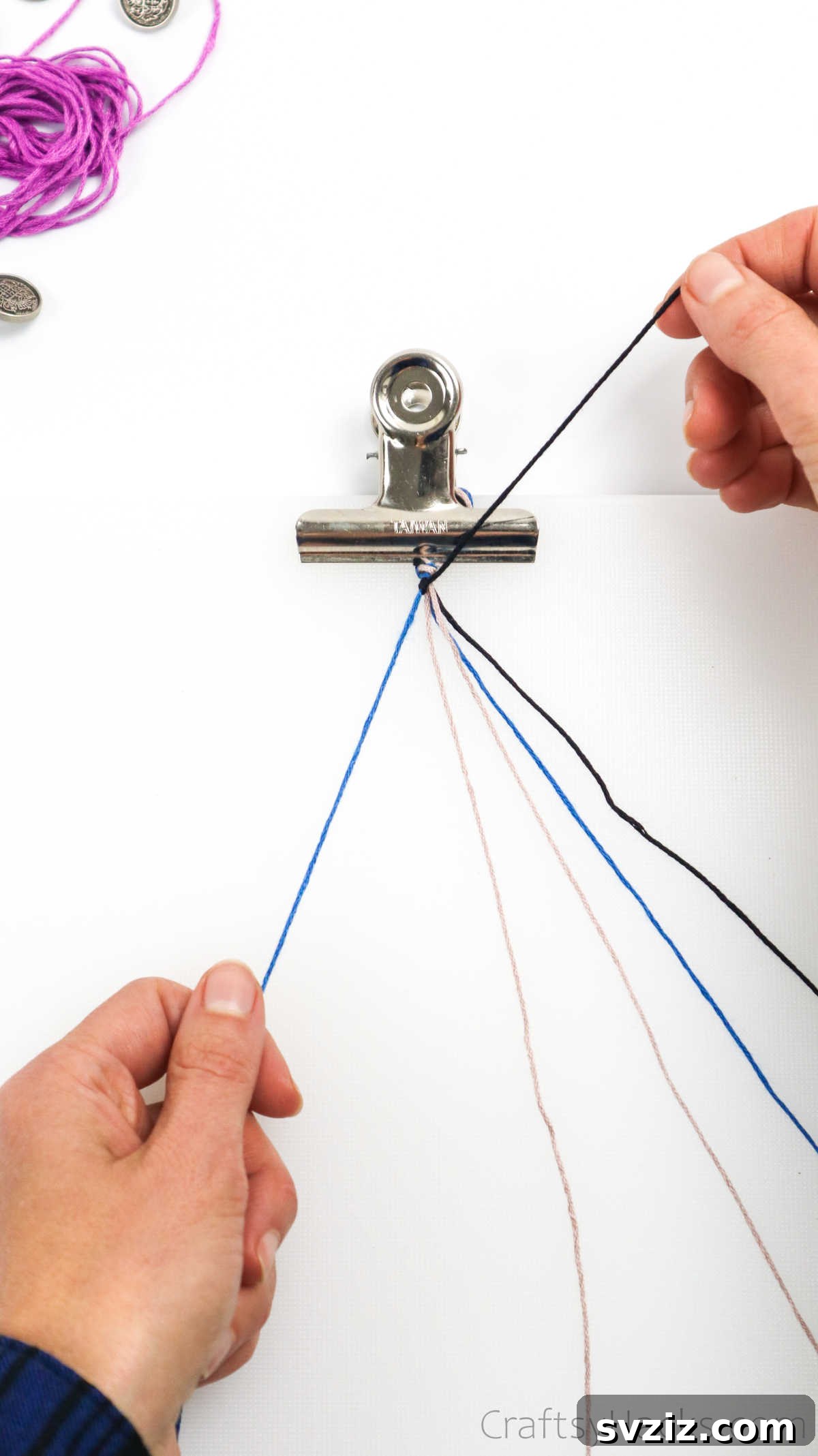 Crafting Friendship Bracelets 20 pulling thread
