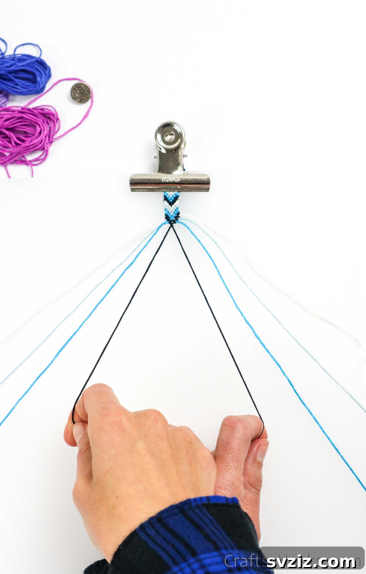 Crafting Friendship Bracelets 63 crossing threads