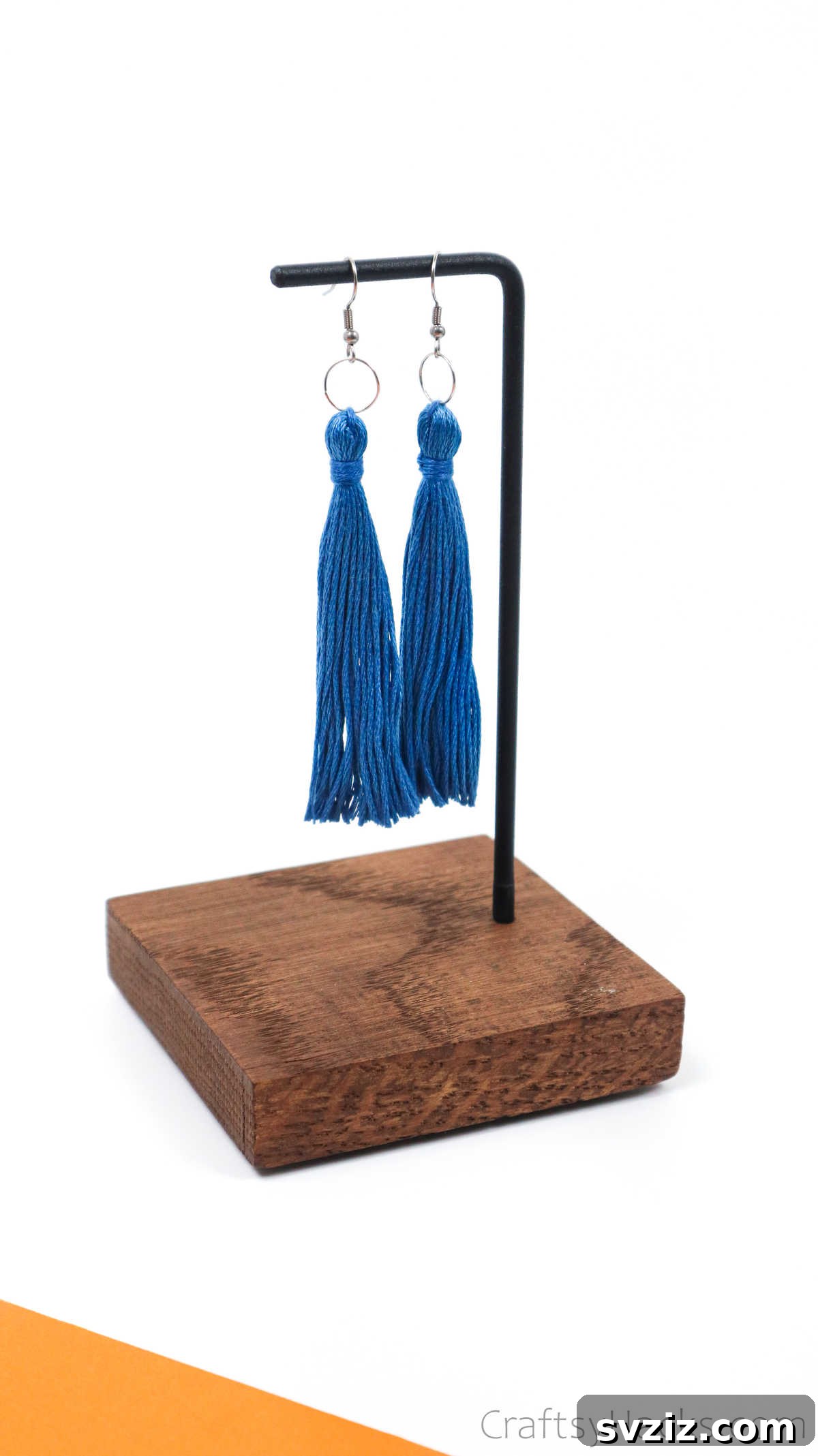 Craft Your Own Trendy Tassel Earrings 4 hanging tassel earrings