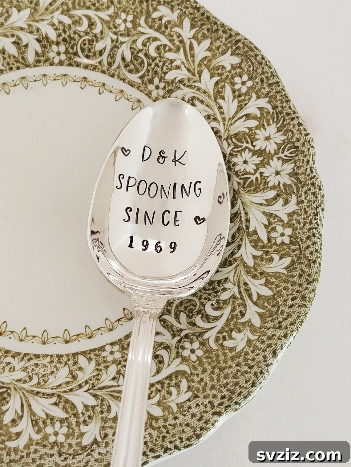 31 Inspired Wedding Gift Ideas 27 Engraved Spoons