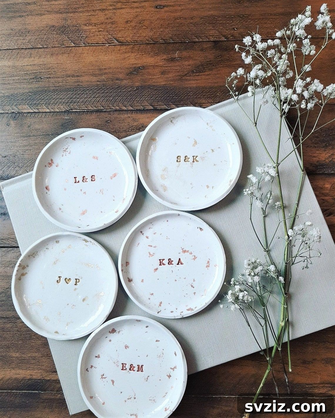 31 Inspired Wedding Gift Ideas 9 Personalized Jewelry Dish