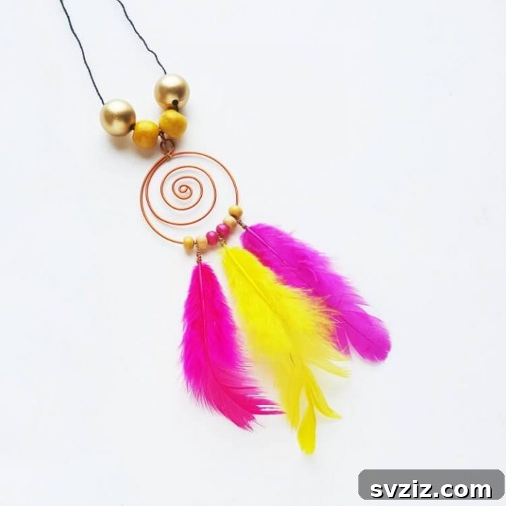 41 Easy DIY Necklace Projects 17 Dreamcatcher Necklace
