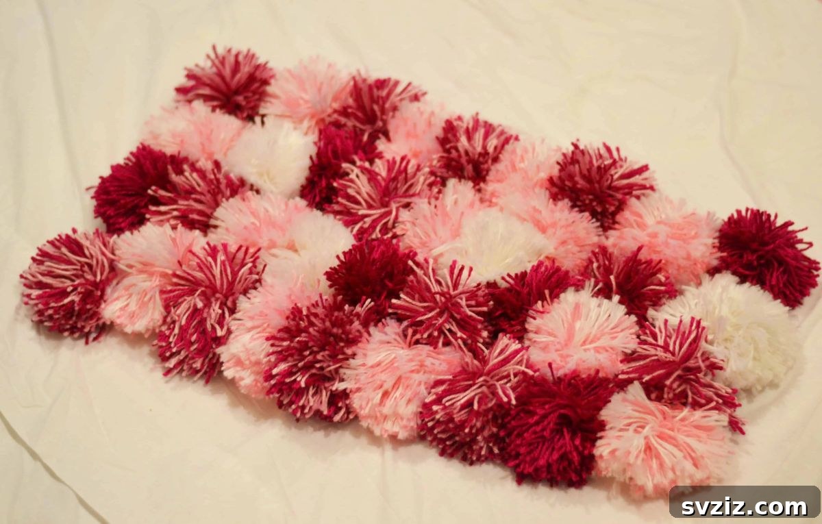 51 Creative Pom-Pom Projects 14 Pom Pom Rug