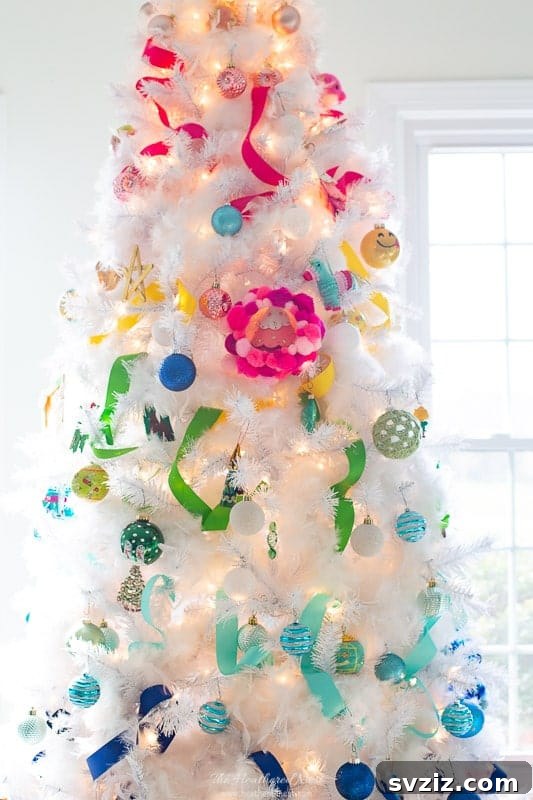 51 Creative Pom-Pom Projects 25 Tree Decor