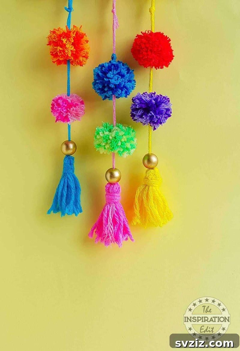 51 Creative Pom-Pom Projects 33 Tassel Wall Hanging