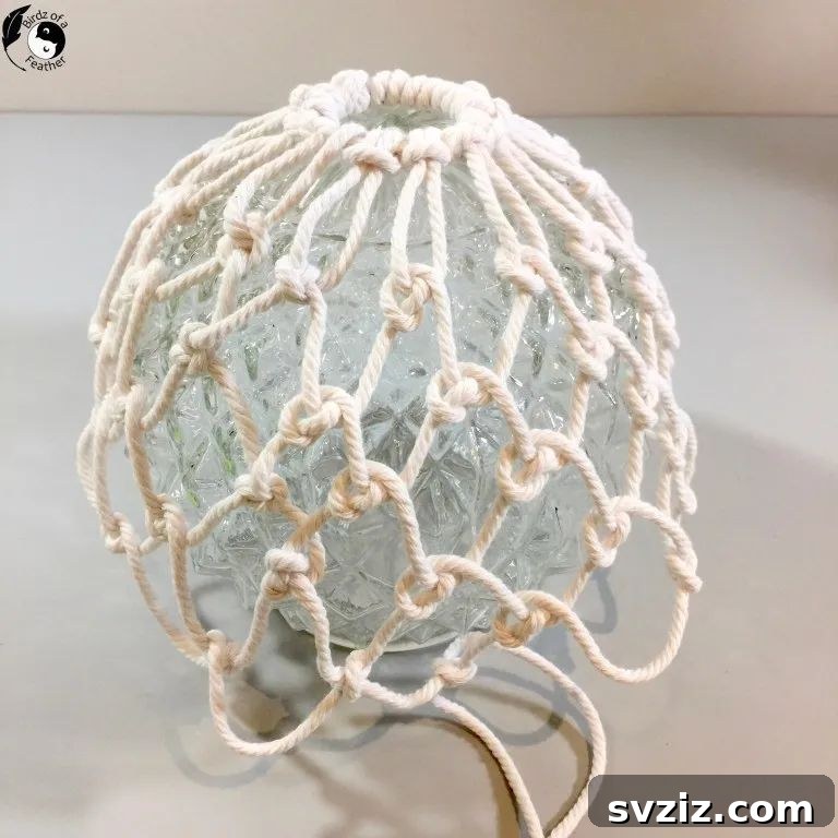 21 Macrame Projects: A Beginner's DIY Guide 9 Japanese Glass Float macrame