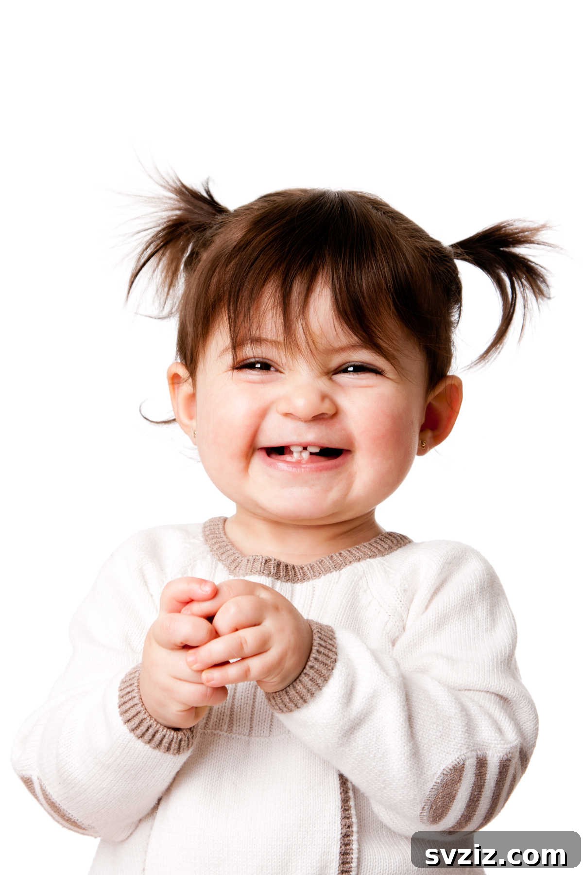 Parent counting child's toes, an early learning activity for 1-year-olds.
