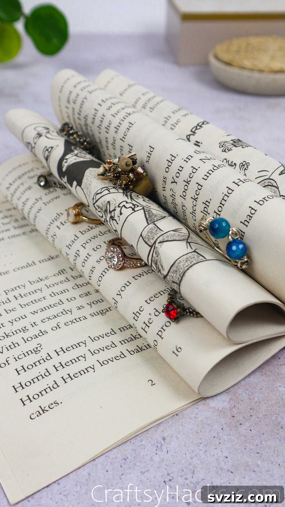 Creative Hot Glue Ring Organizer from an Old Book