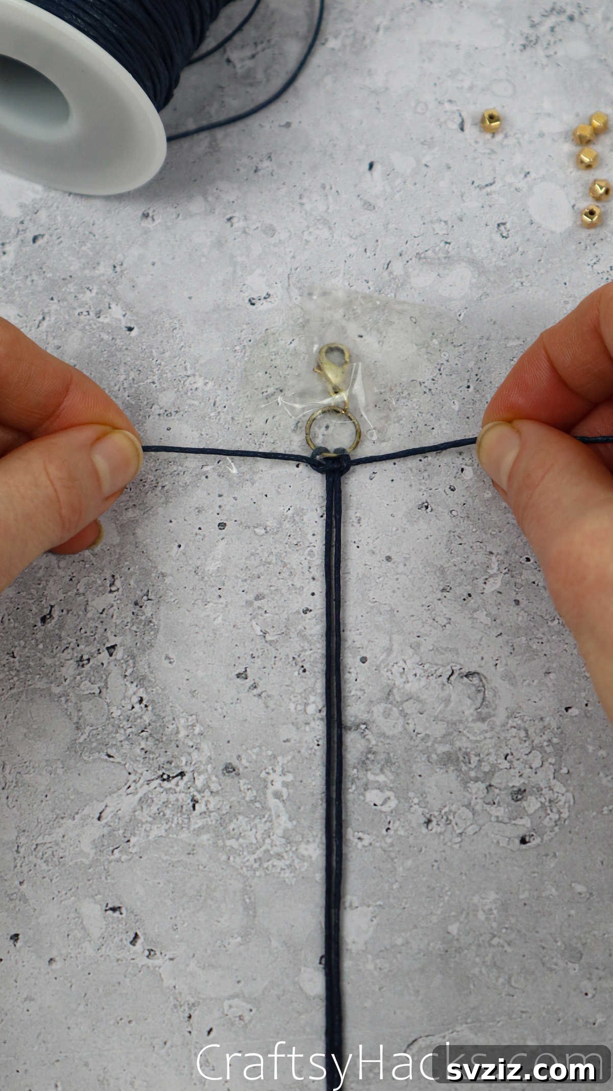 tightening knot