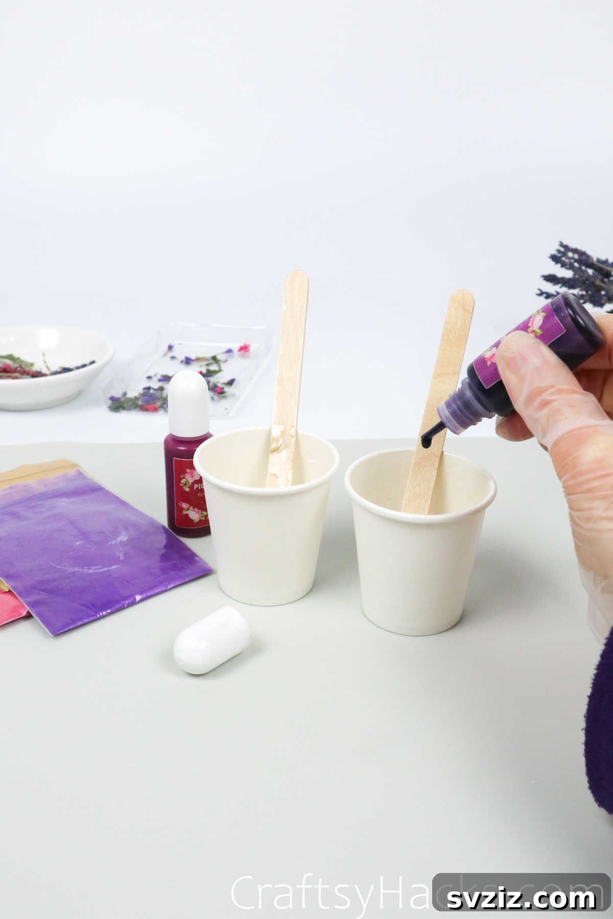 DIY Resin Keychains: Easy Steps for Stunning Accessories 23 adding dye to resin