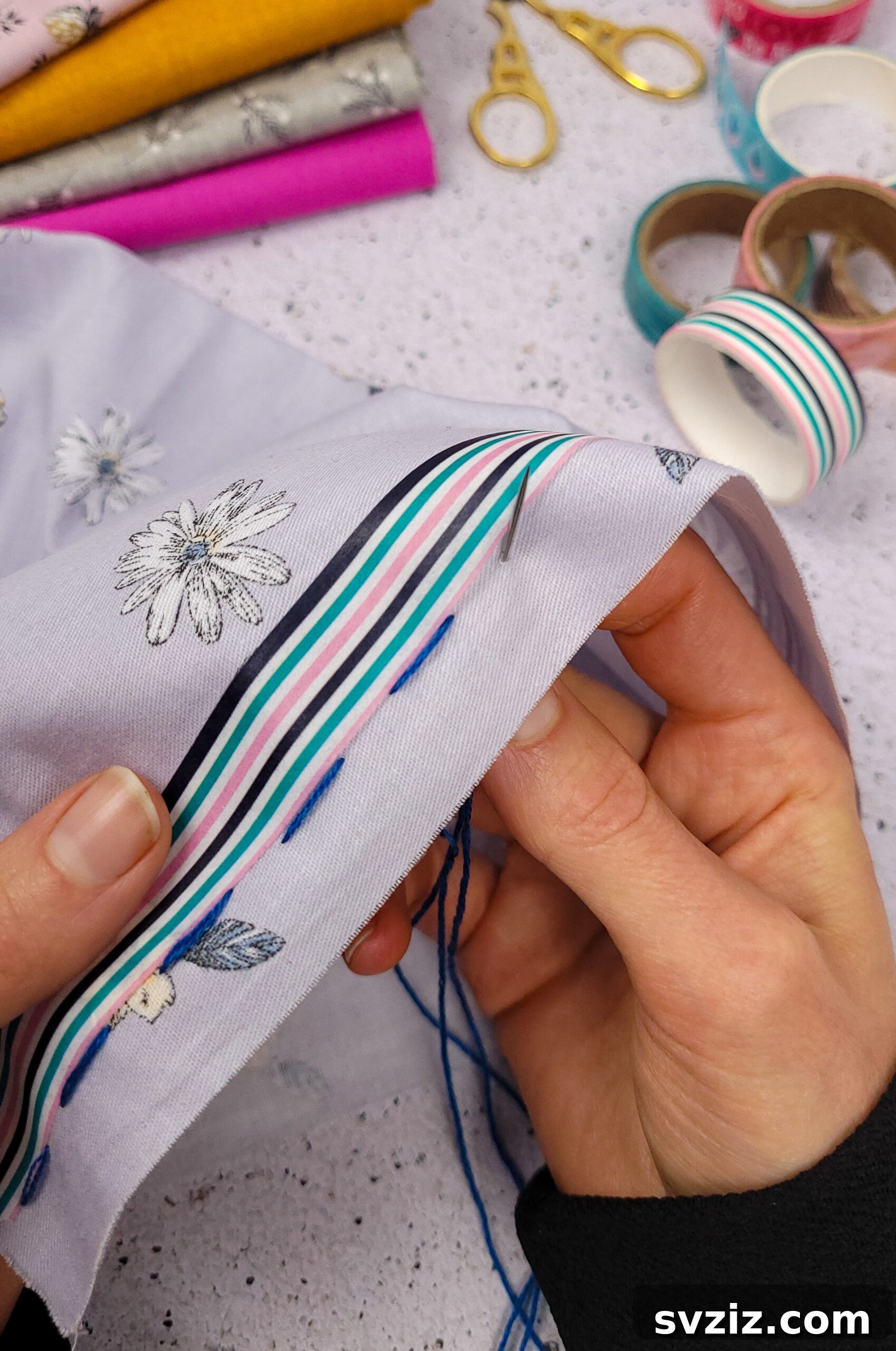 Using washi tape as a simple guide for straight sewing stitches