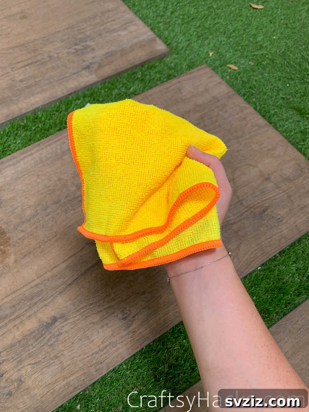 17 Genius Secrets for Sparkling Streak Free Windows 10 Microfiber Cloth for flawless window cleaning