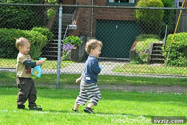 31 Engaging Large Group Activities for Preschoolers 25 Freeze Tag Game with a Twist
