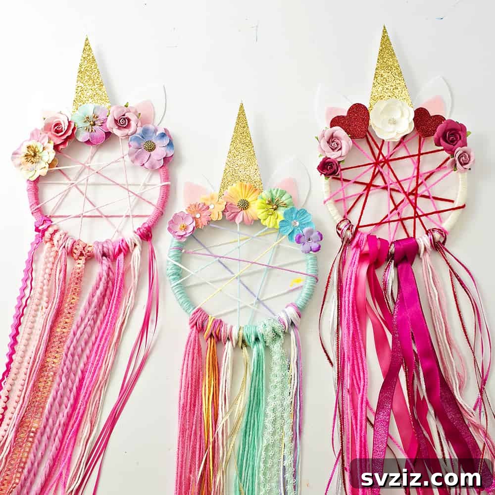 40 Chic & Simple DIYs for Teen Girls 22 Unicorn Dreamcatcher