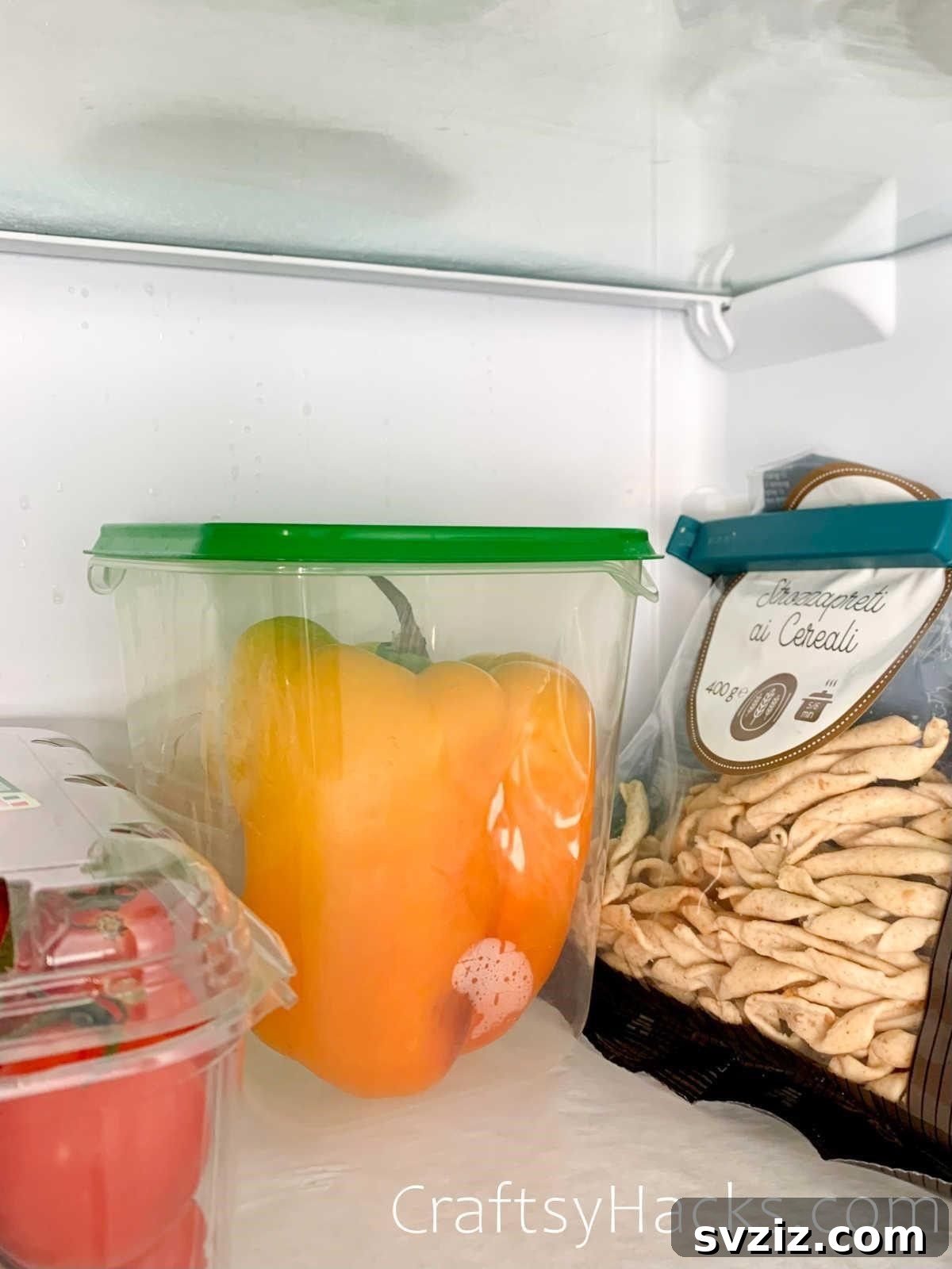 20 Smart Ways to Maximize Food Freshness 5 keep bell peppers in air tight containers