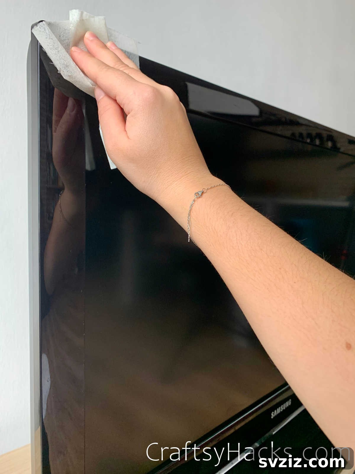 get rid of dust on tv
