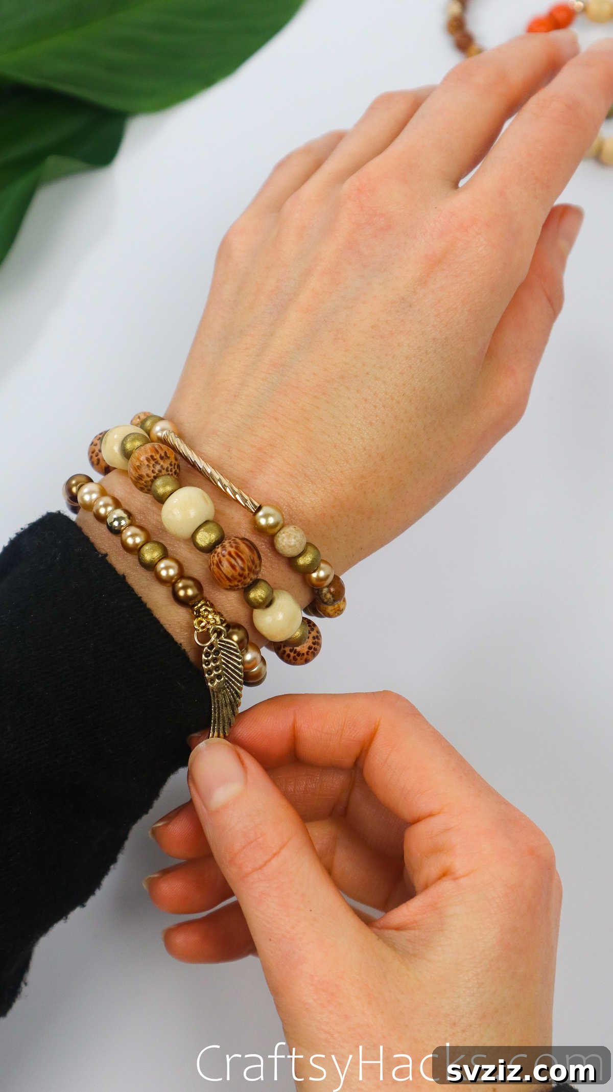 Craft Your Own Stylish Beaded Bracelets 3 DIY beaded bracelets