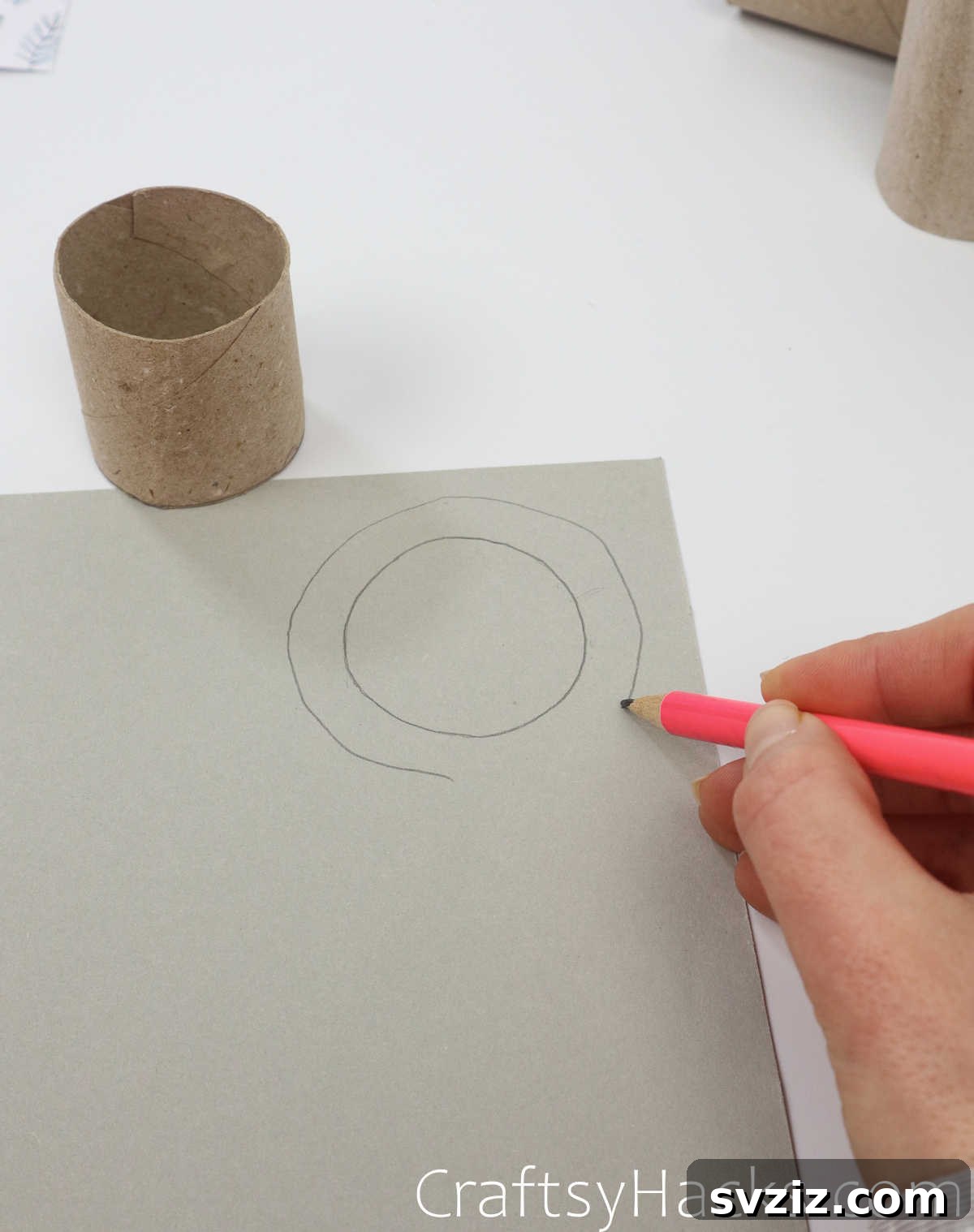 Craft Your Own Makeup Organizer 11 draw bigger circle around first circle