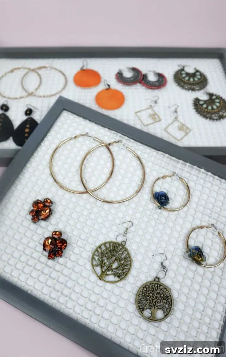 21 Brilliant Budget Organizing Hacks 5 DIY earring organizer made with a picture frame and shelf liner