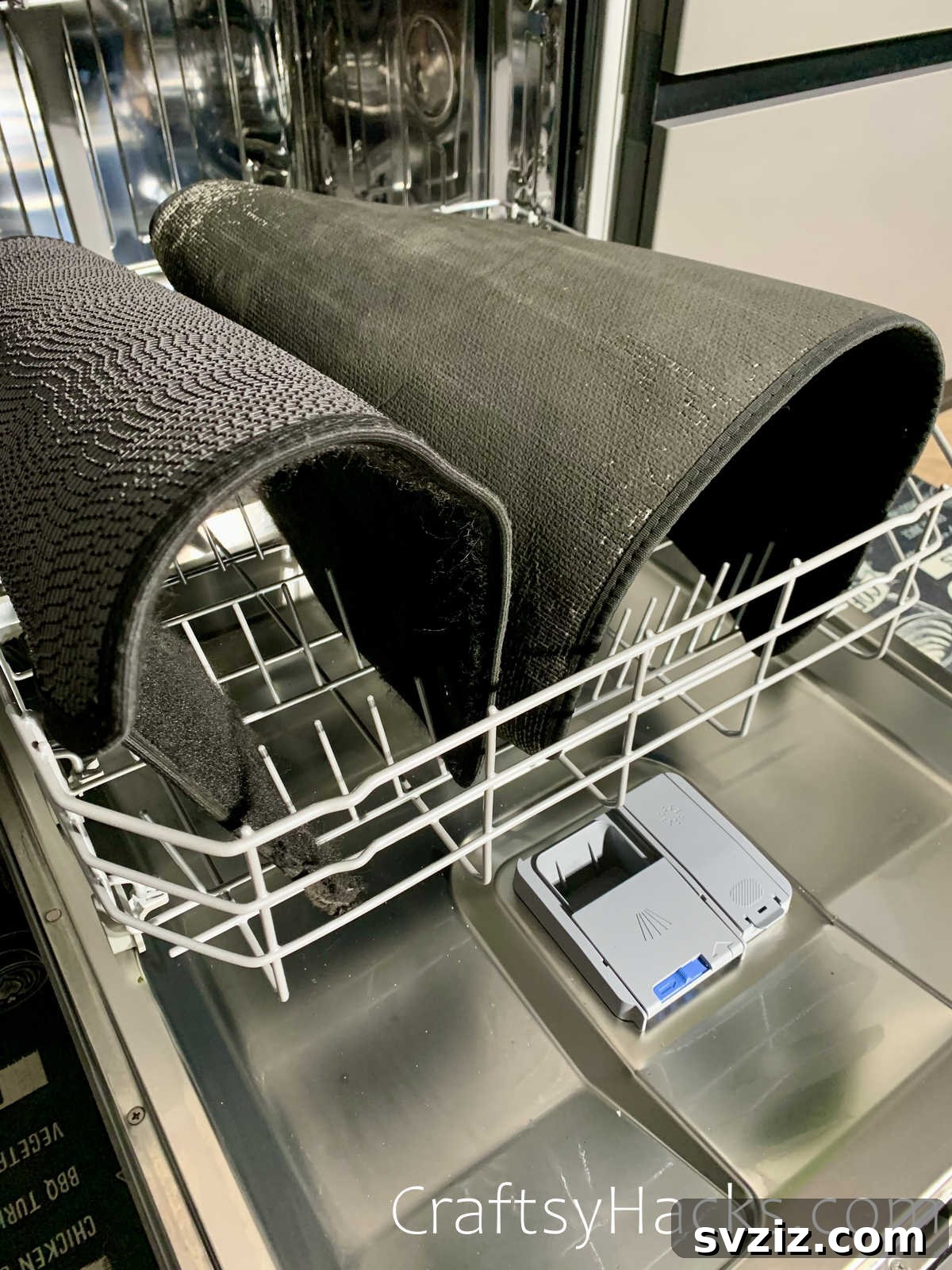 13 Clever Car Detailing Secrets 5 Wash Car Mats and Cup Holders in Dishwasher