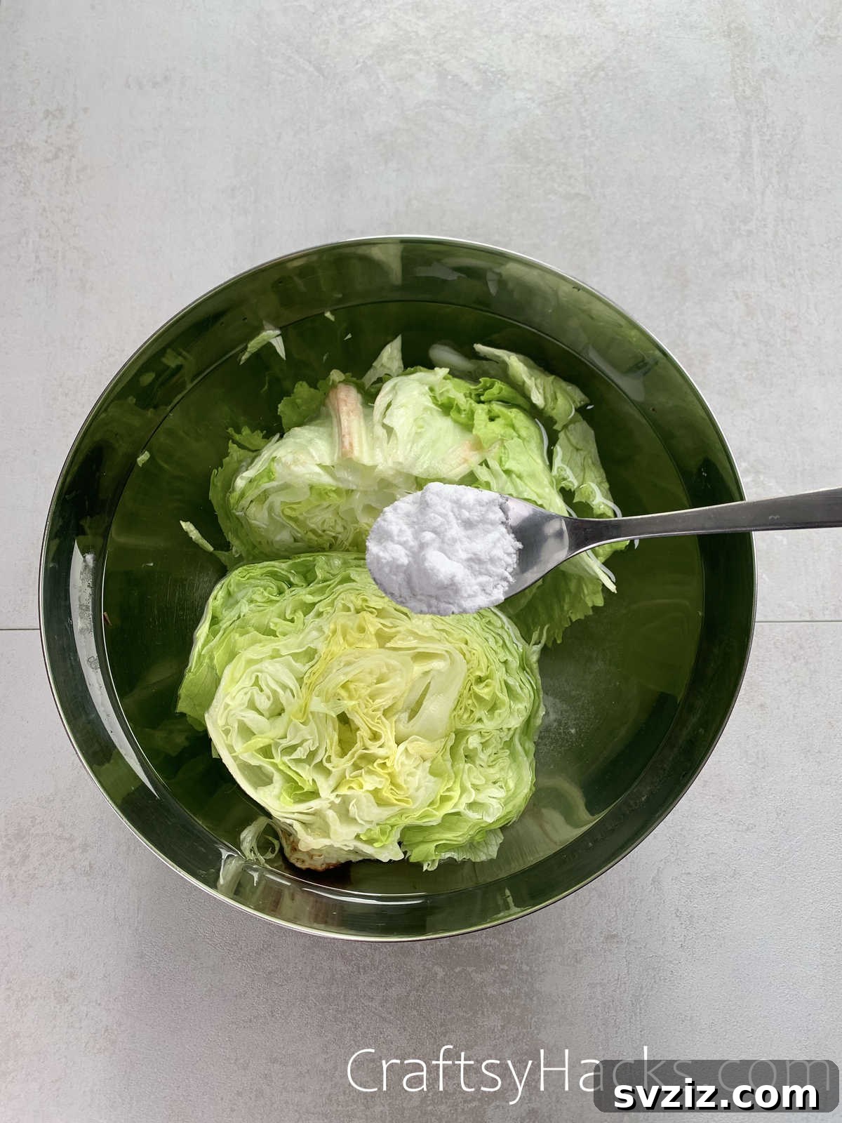 wash lettuce with baking soda